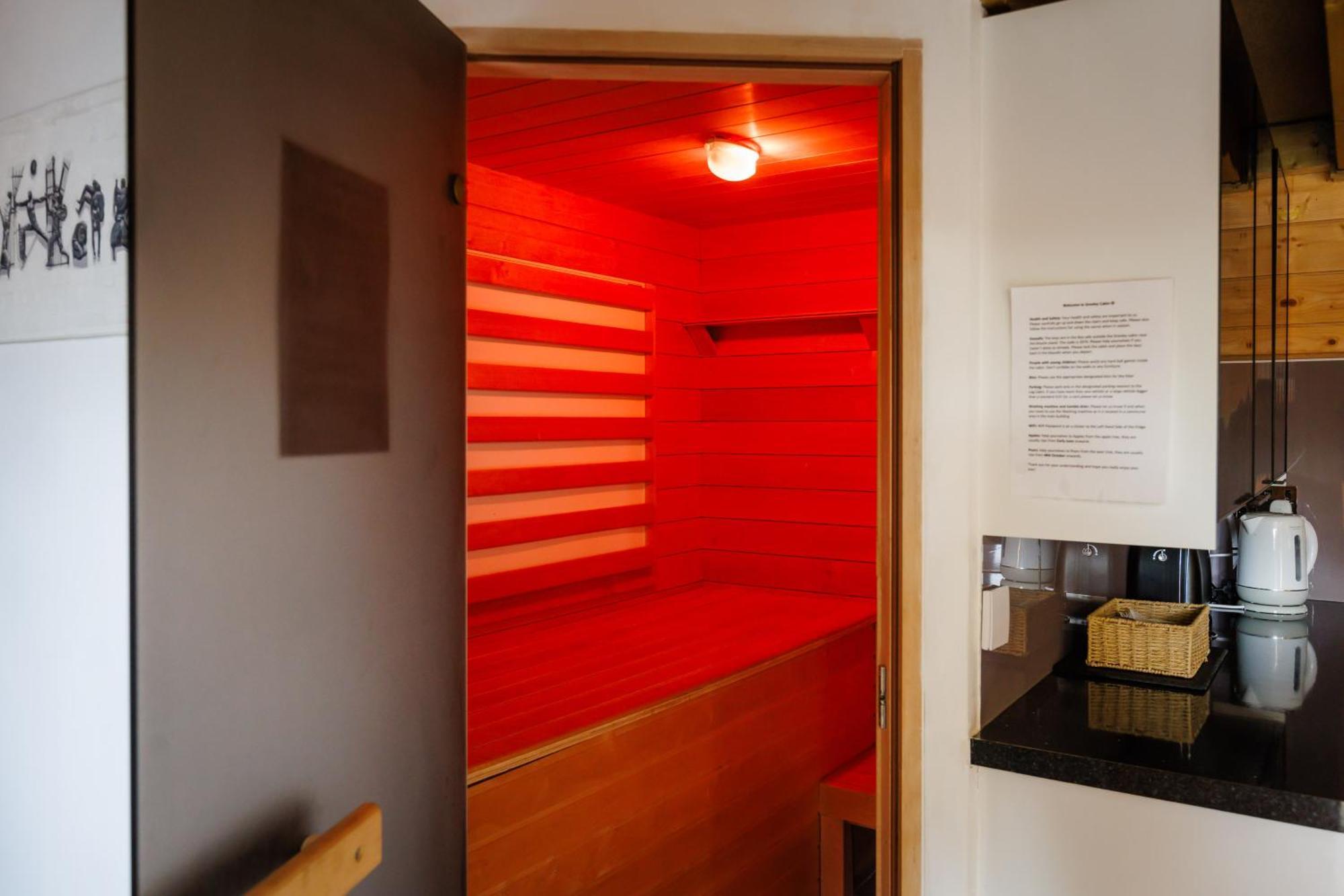 Spacious Cabin Evcharger And Free Parking Near Cambridge Extérieur photo