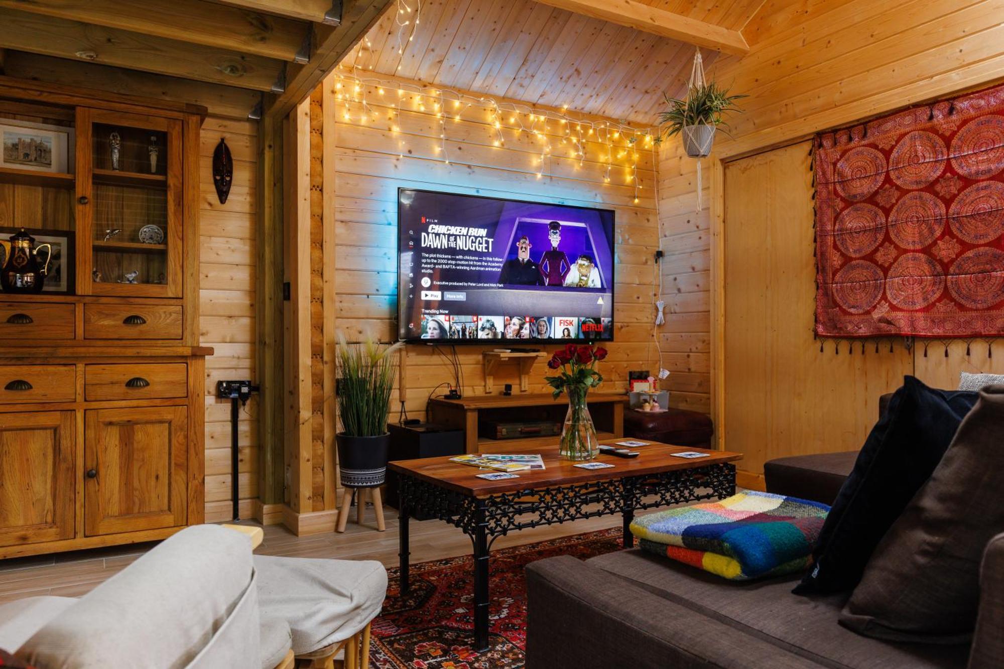 Spacious Cabin Evcharger And Free Parking Near Cambridge Extérieur photo